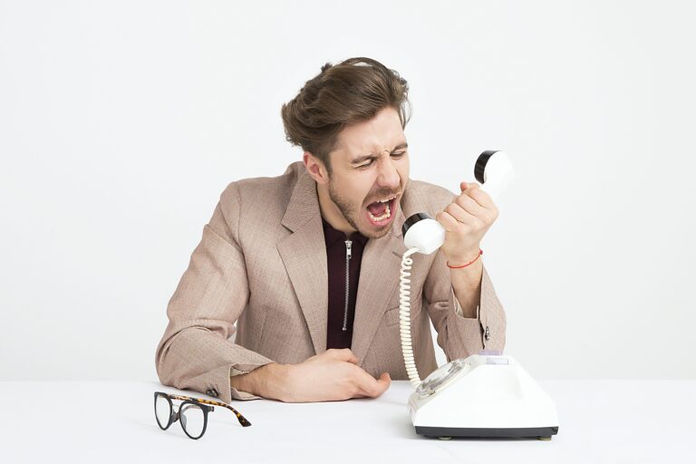 Cold Calling Anxiety: How To Banish Your Cold Calling Fear
